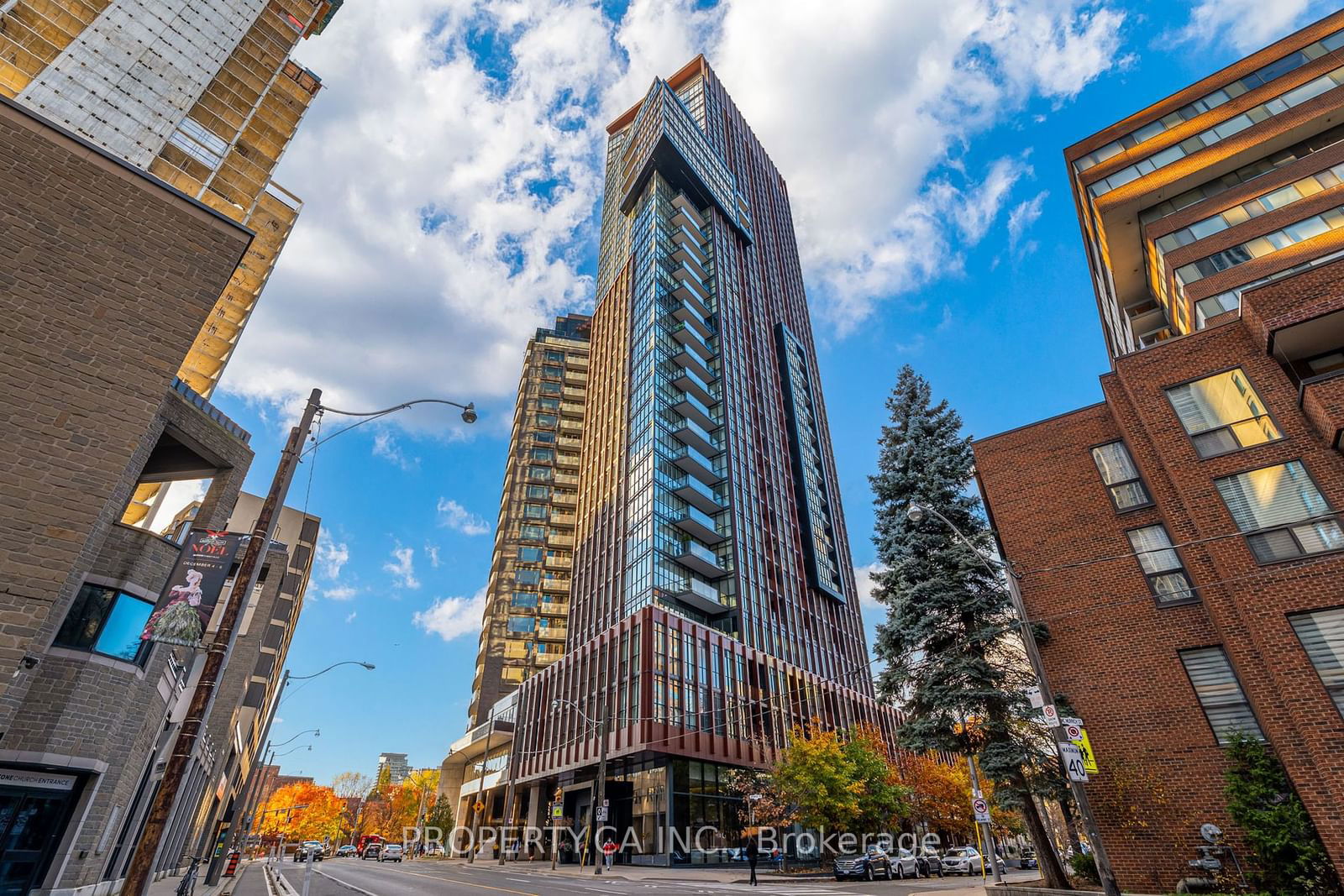 32 Davenport Rd, unit 1708 for sale