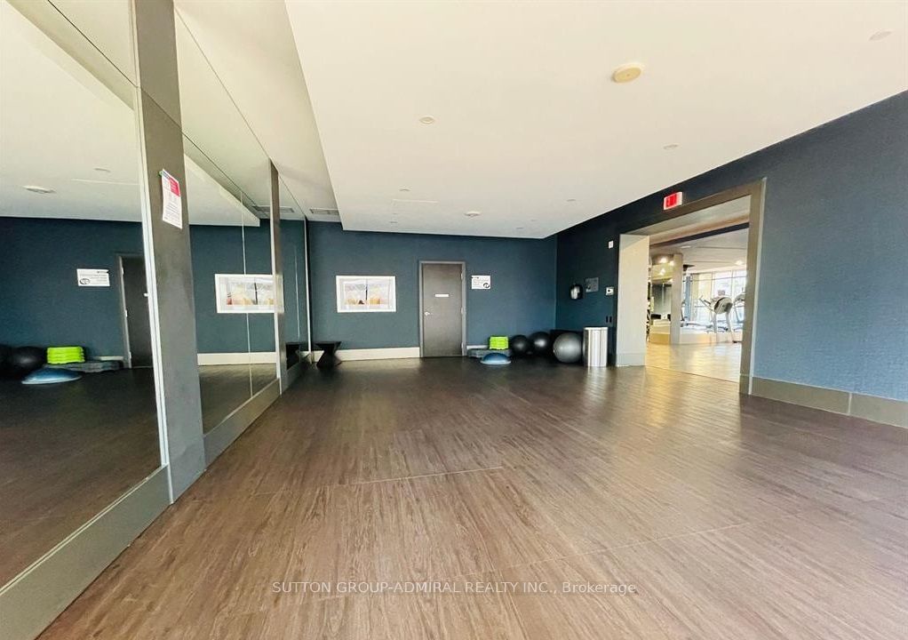 5168 Yonge St, unit 1101 for rent