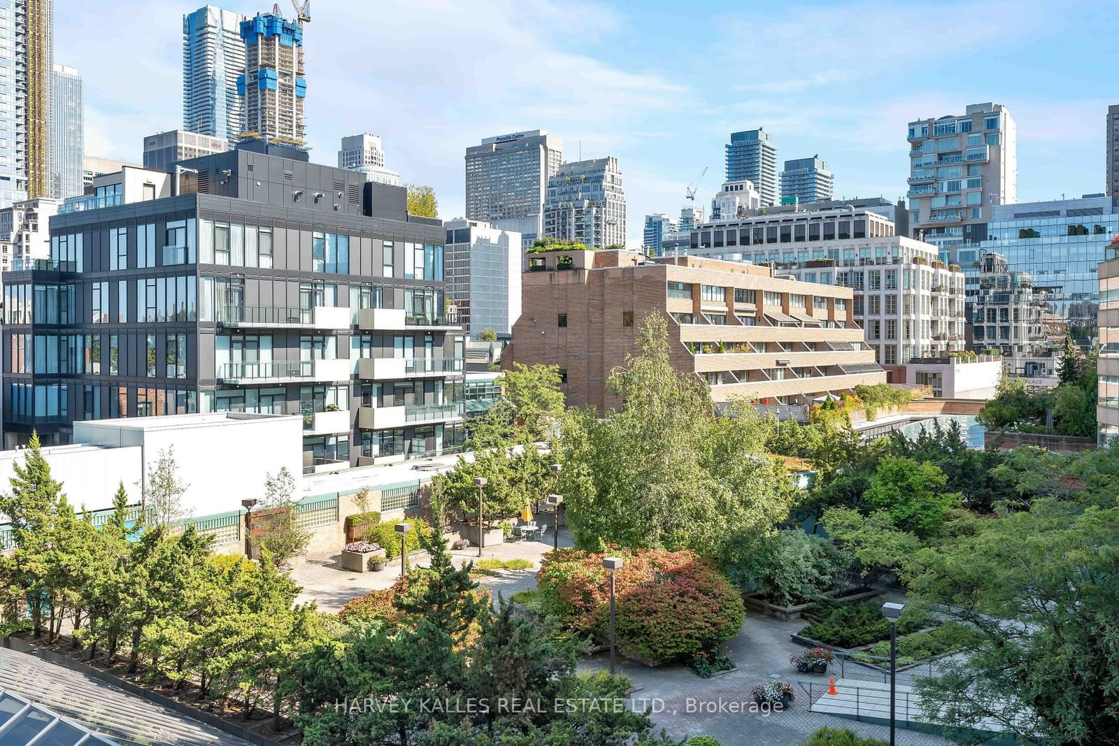 The Residence of 77 Avenue Road, Downtown, Toronto