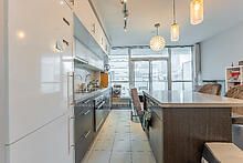 8 Mercer St, unit 401 for sale