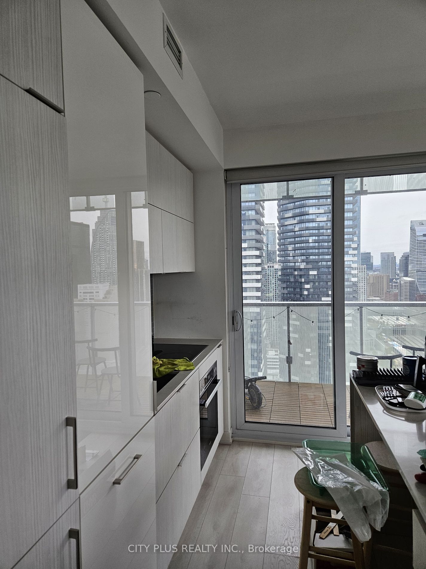 15 Lower Jarvis St, unit 3609 for rent