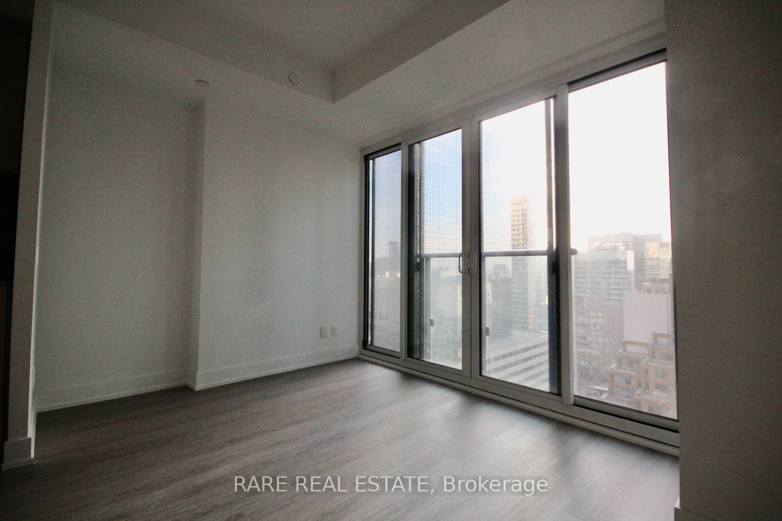 11 Wellesley St W, unit 3309 for rent