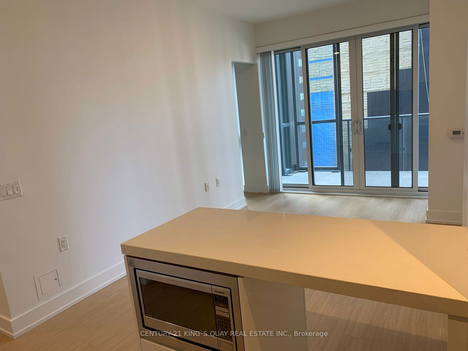 7 Grenville St, unit 1105 for rent