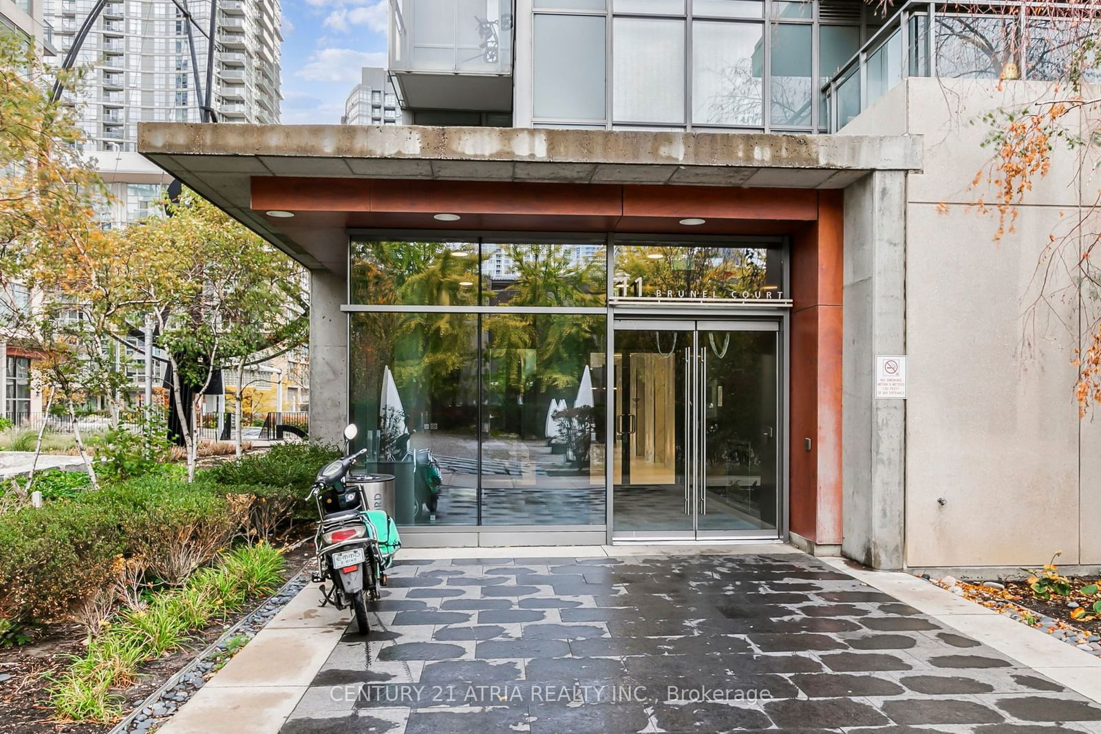 11 Brunel Crt, unit 1009 for rent