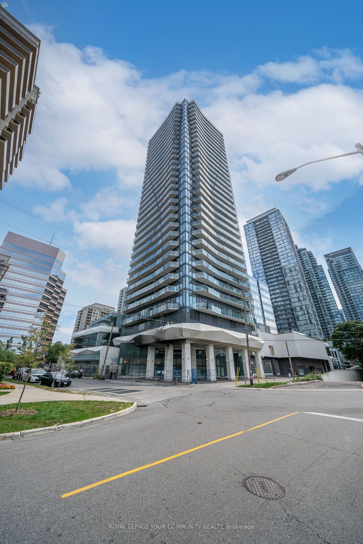 Ellie Condos, North York, Toronto