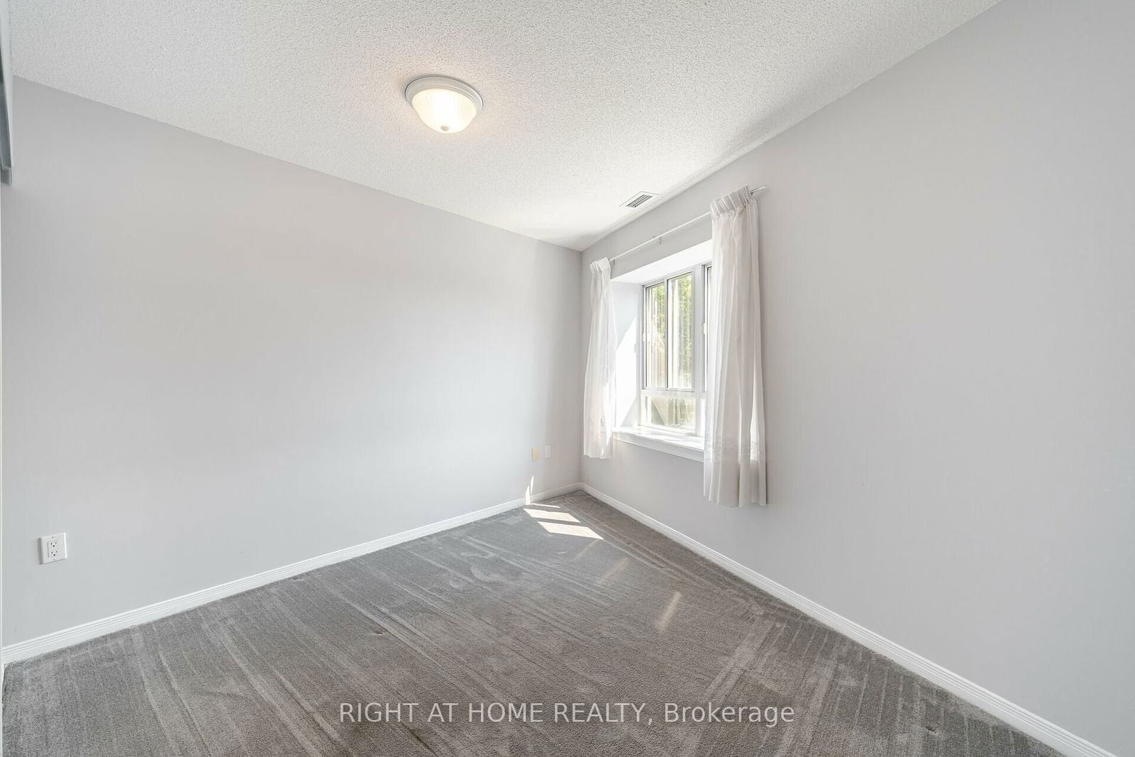 1387 Bayview Ave, unit 306 for sale