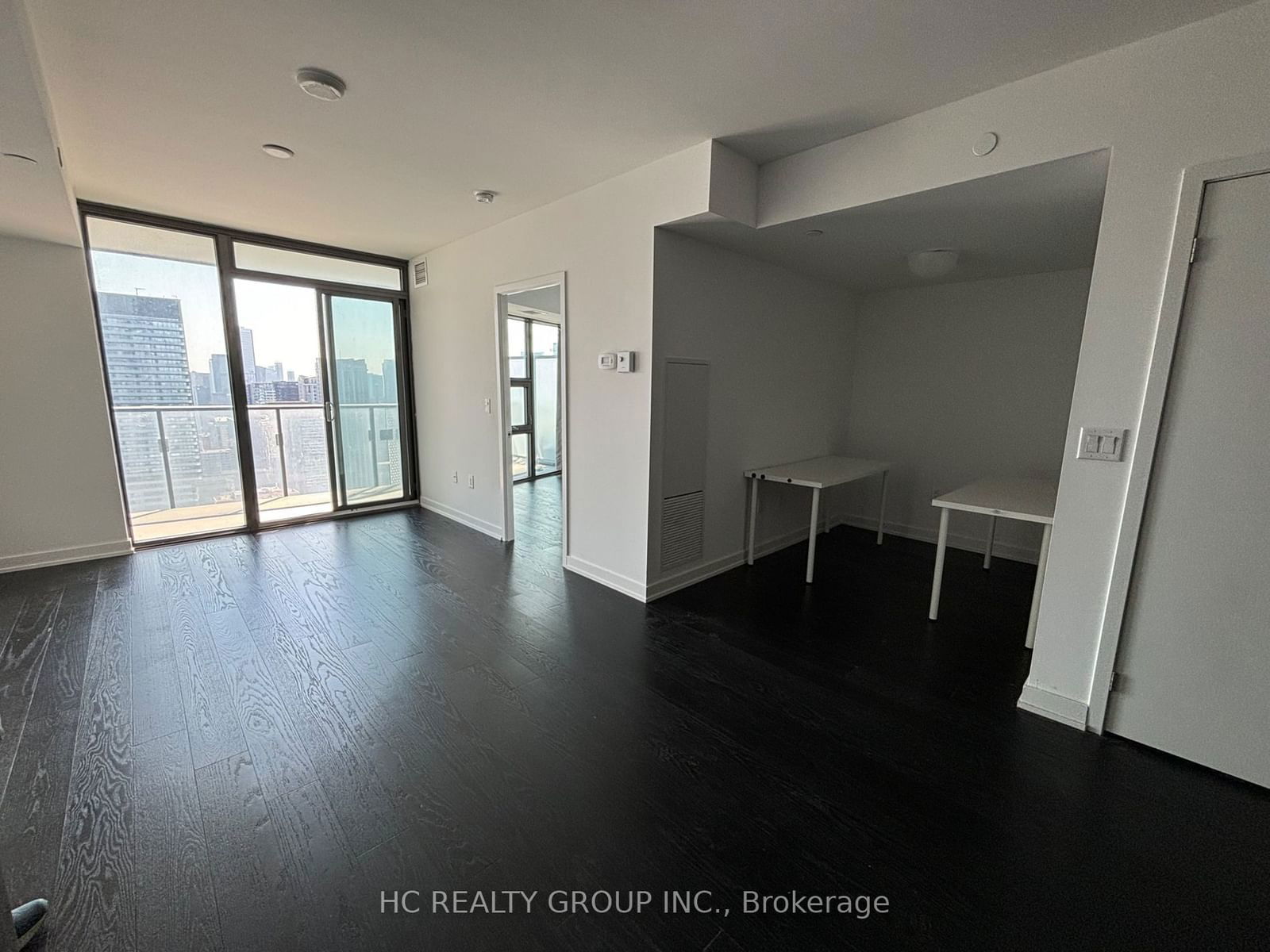 11 Wellesley St W, unit 4204 for rent