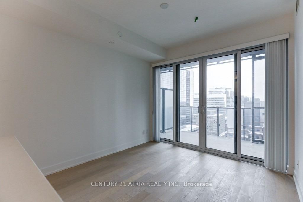 7 Grenville St, unit 2512 for rent