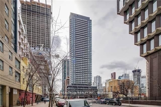 159 Dundas St E, unit 709 for rent