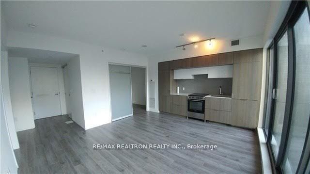 159 Dundas St E, unit 709 for rent