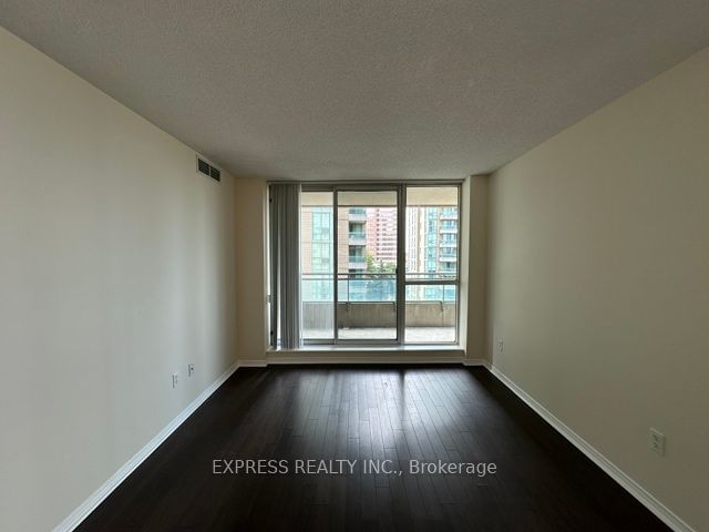 29 Pemberton Ave, unit 603 for rent