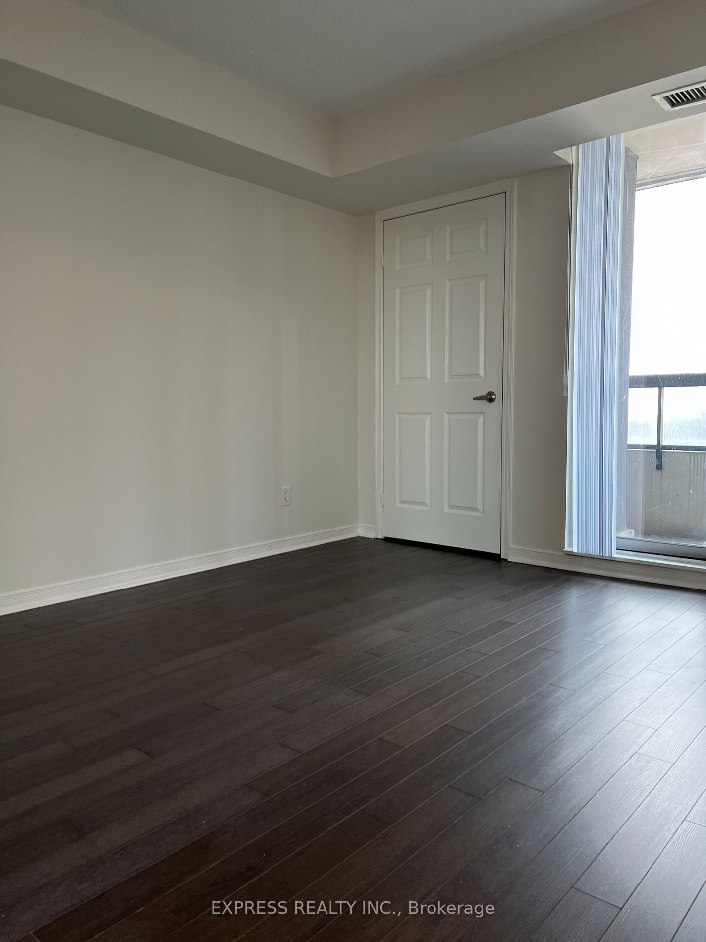 8 Hillcrest Ave, unit 1601 for rent