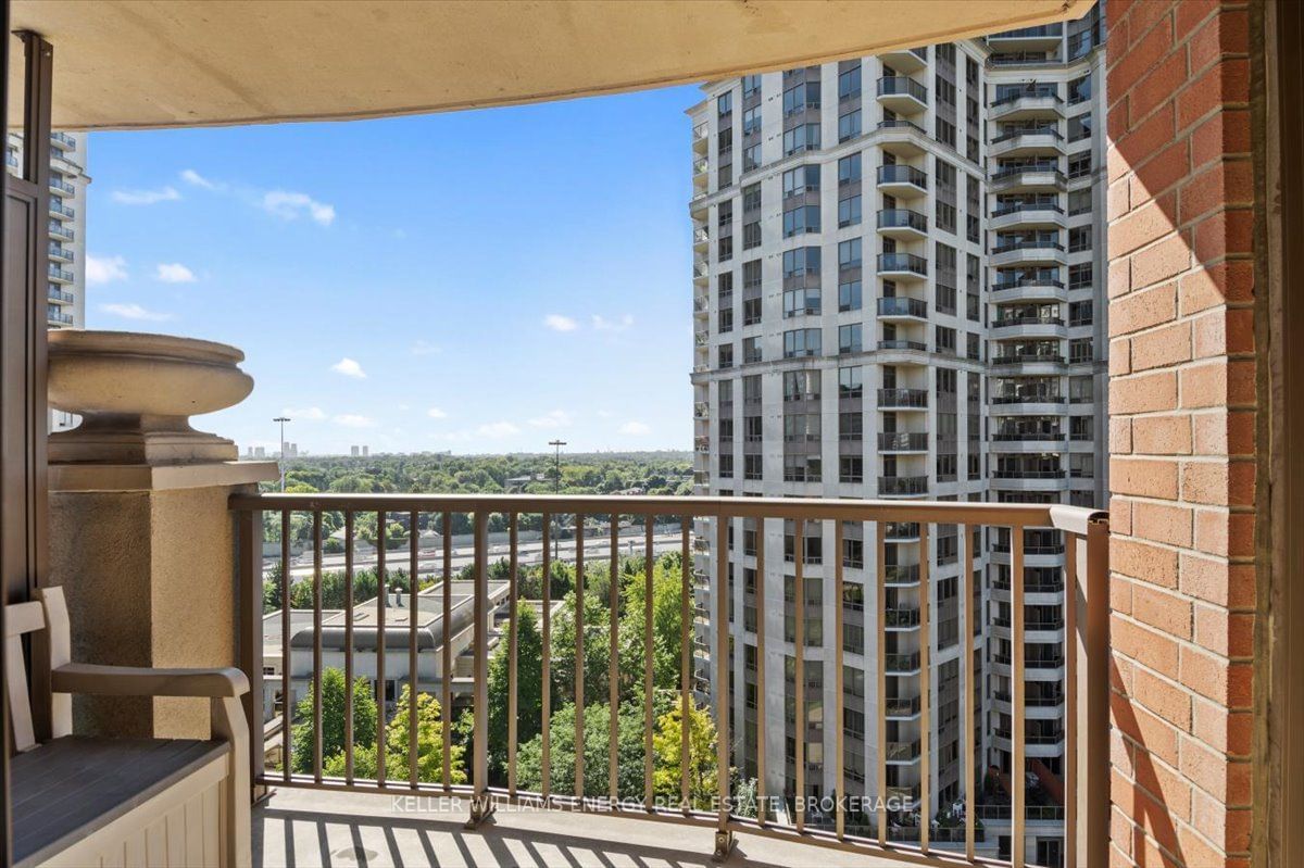 55 Harrison Garden Blvd, unit 1204 for sale