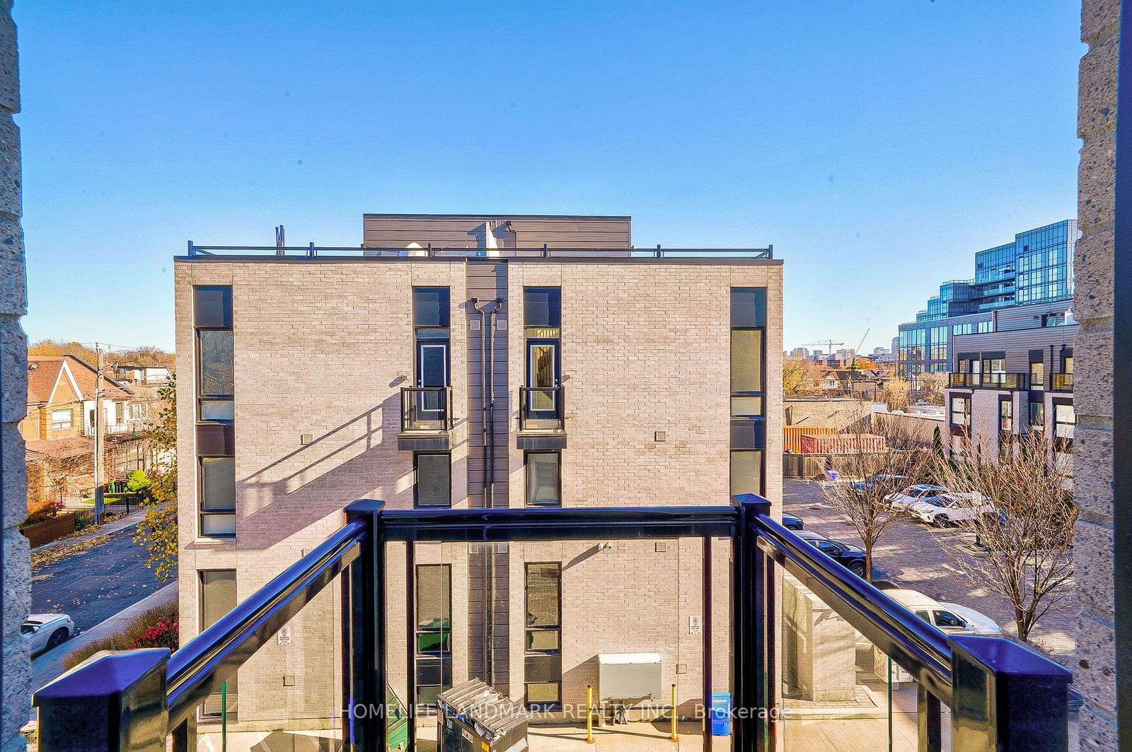 Brockton Commons Townhouses, West End, Toronto