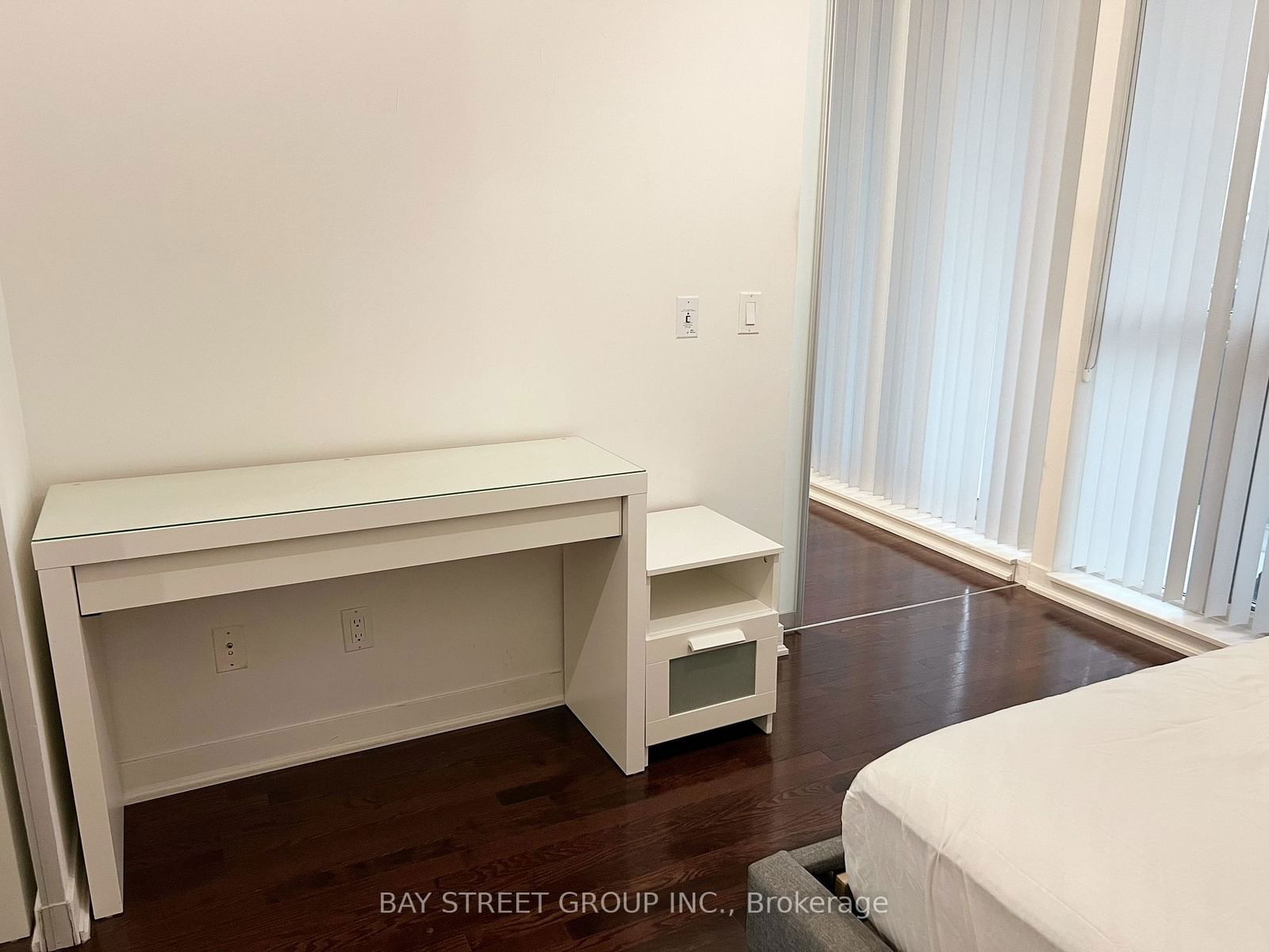 770 Bay St, unit 2605 for rent