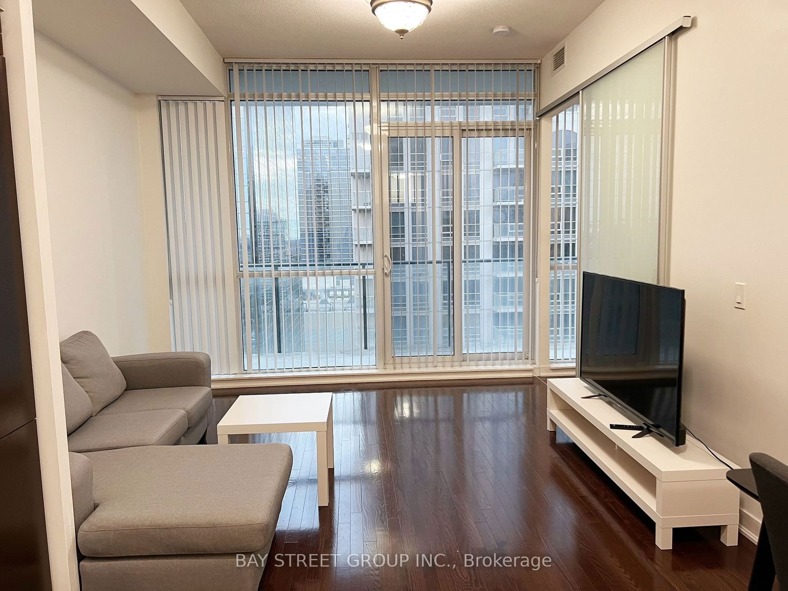 770 Bay St, unit 2605 for rent