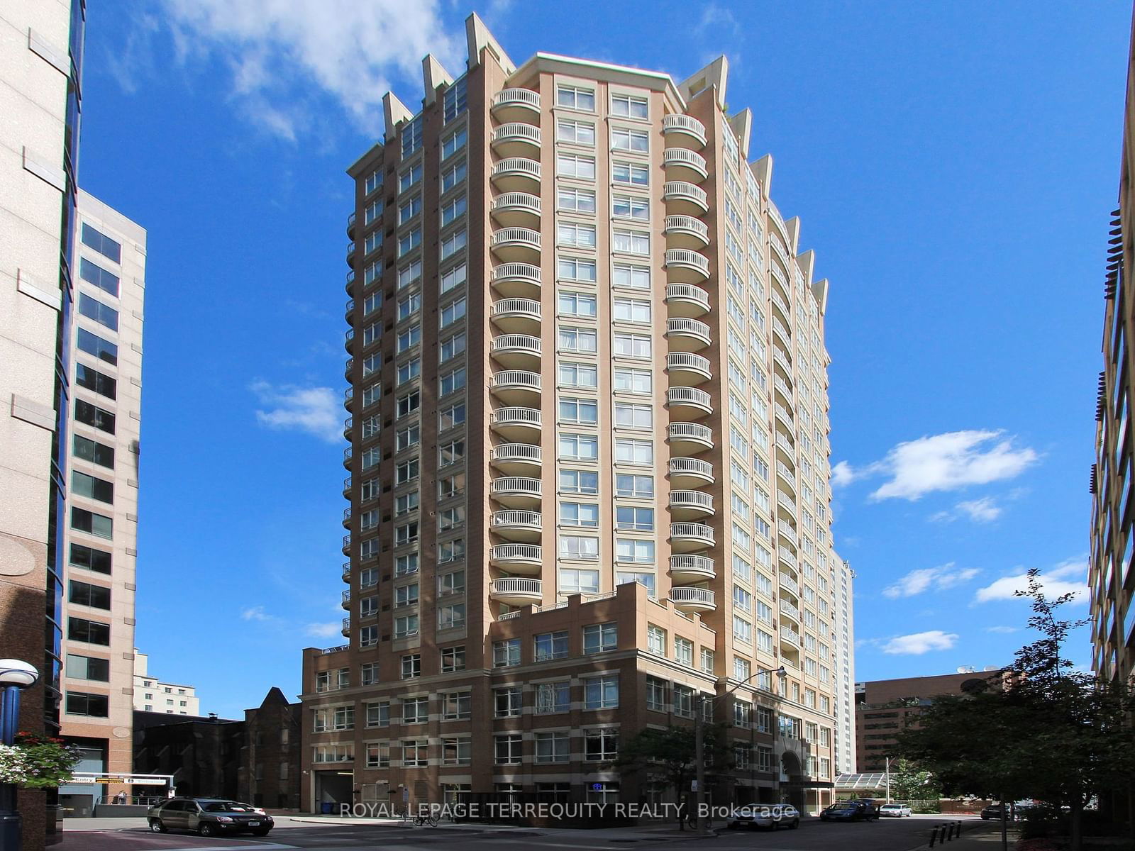 100 Hayden St, unit 1101 for sale