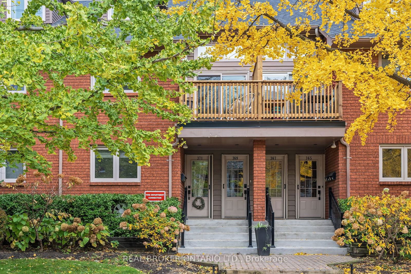 357 Albany Avenue Townhouses, Midtown, Toronto