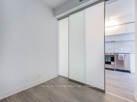 181 Dundas St, unit 2709 for rent