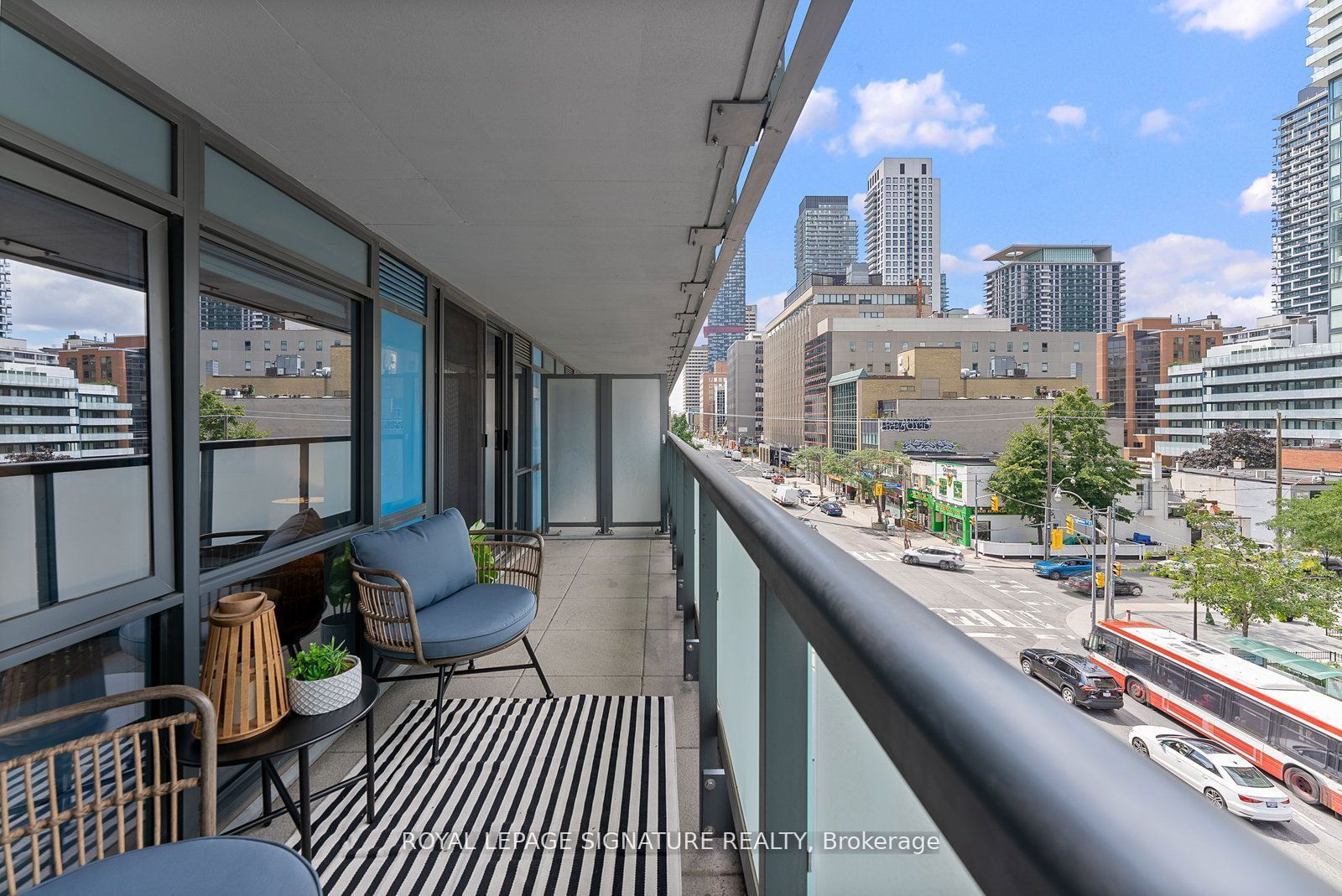 The Eglinton Condos, Midtown, Toronto