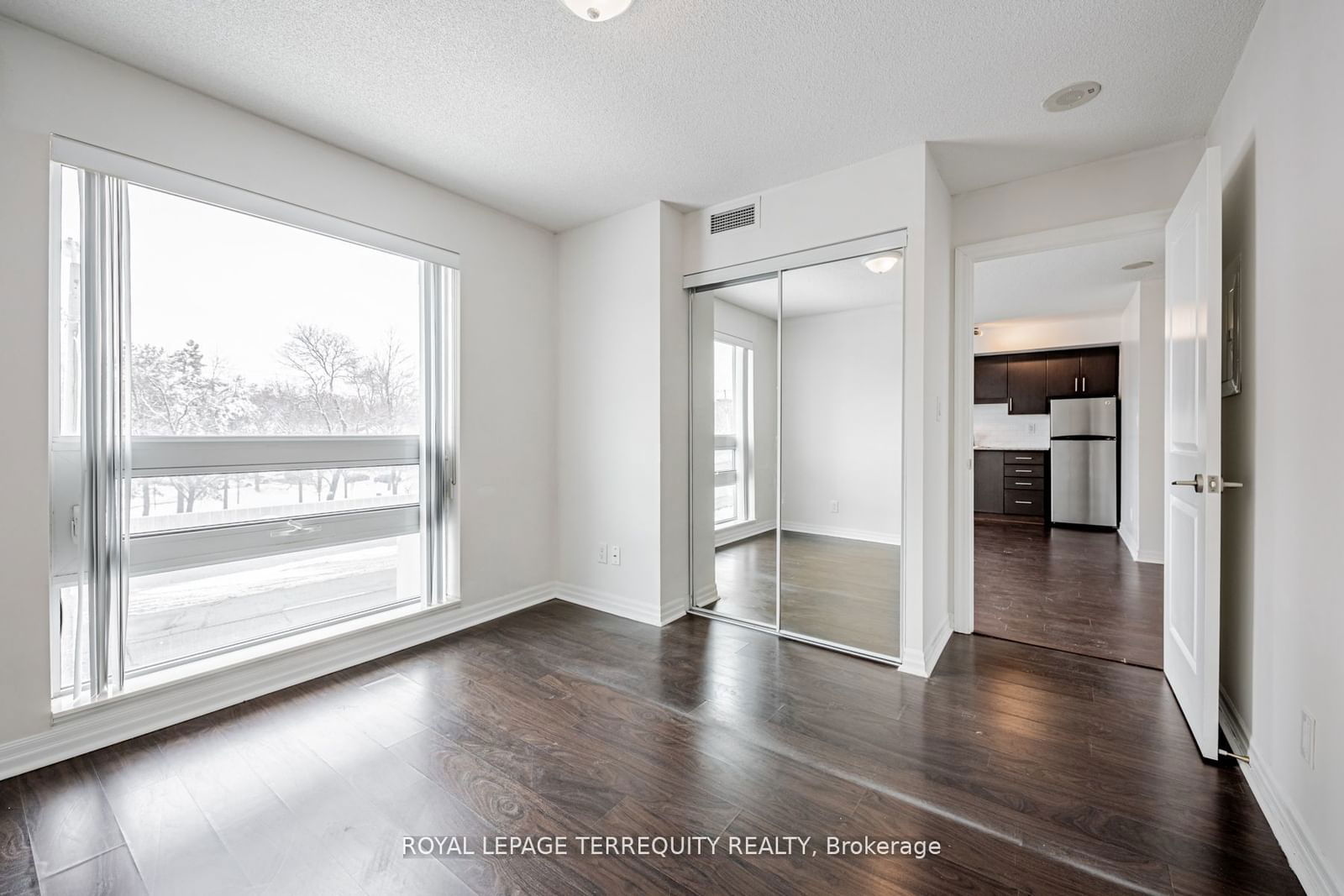 2035 Sheppard Ave E, unit 104 for rent