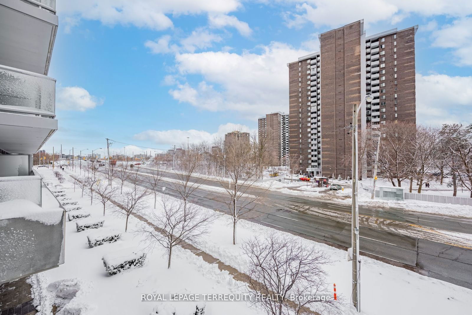 2035 Sheppard Ave E, unit 104 for rent