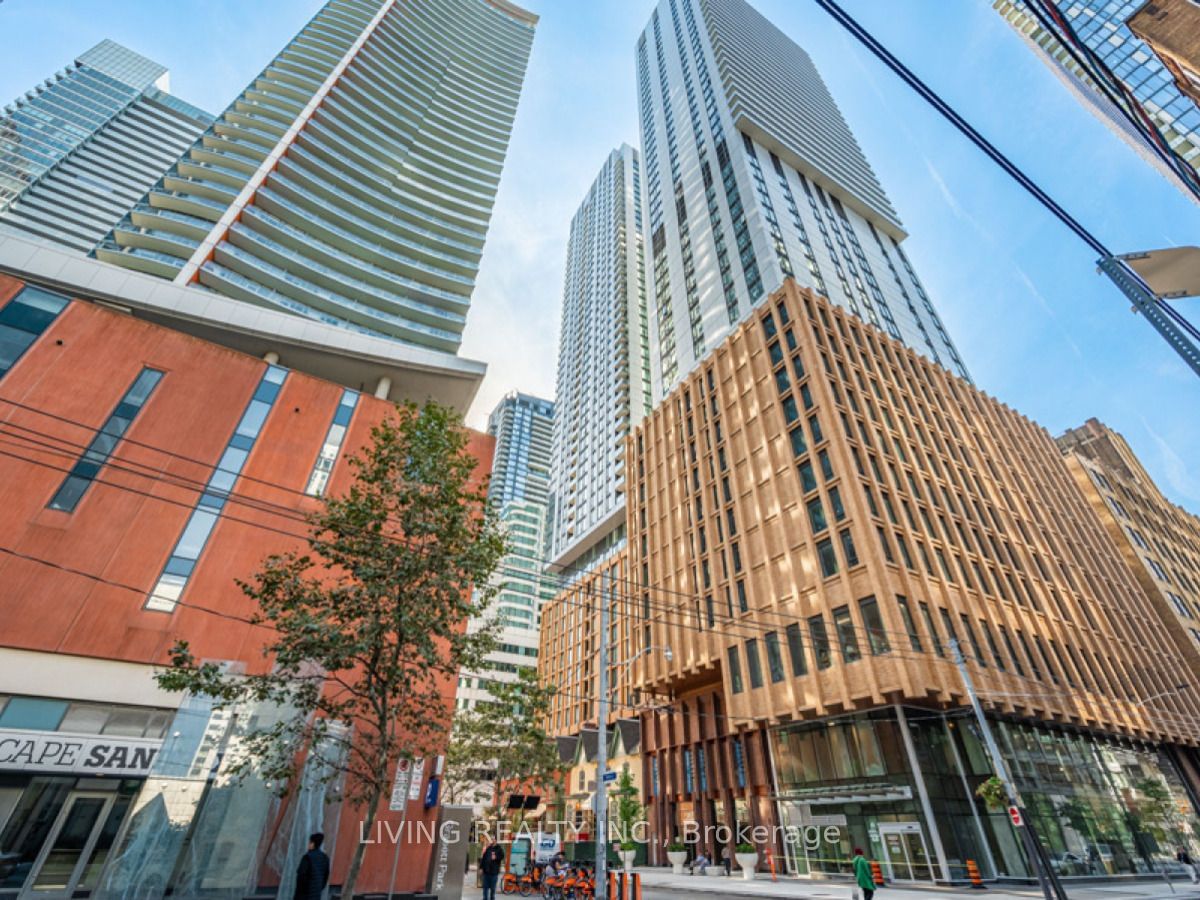 Theatre District Residence, Downtown, Toronto