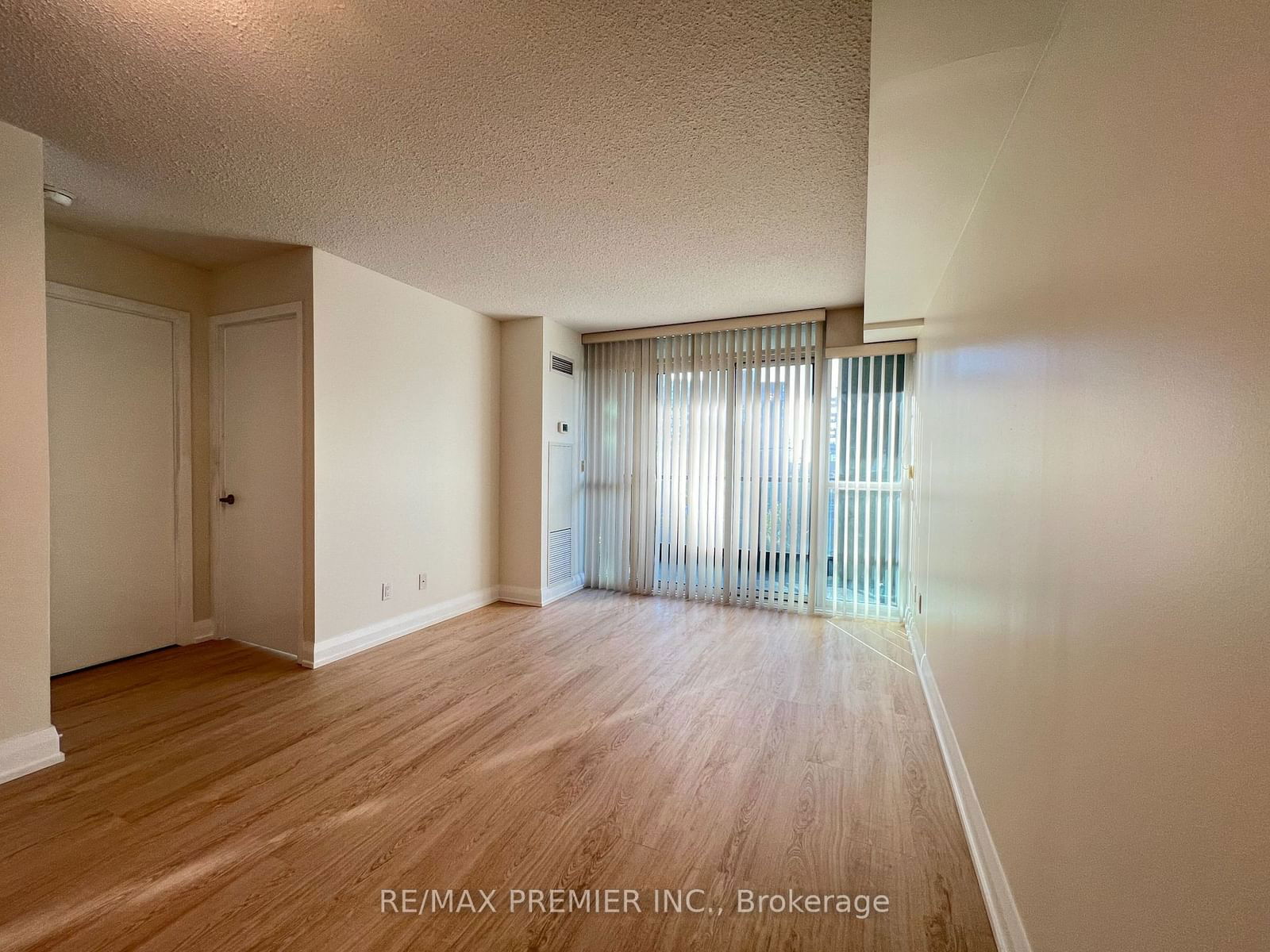 525 Wilson Ave, unit 563 for rent