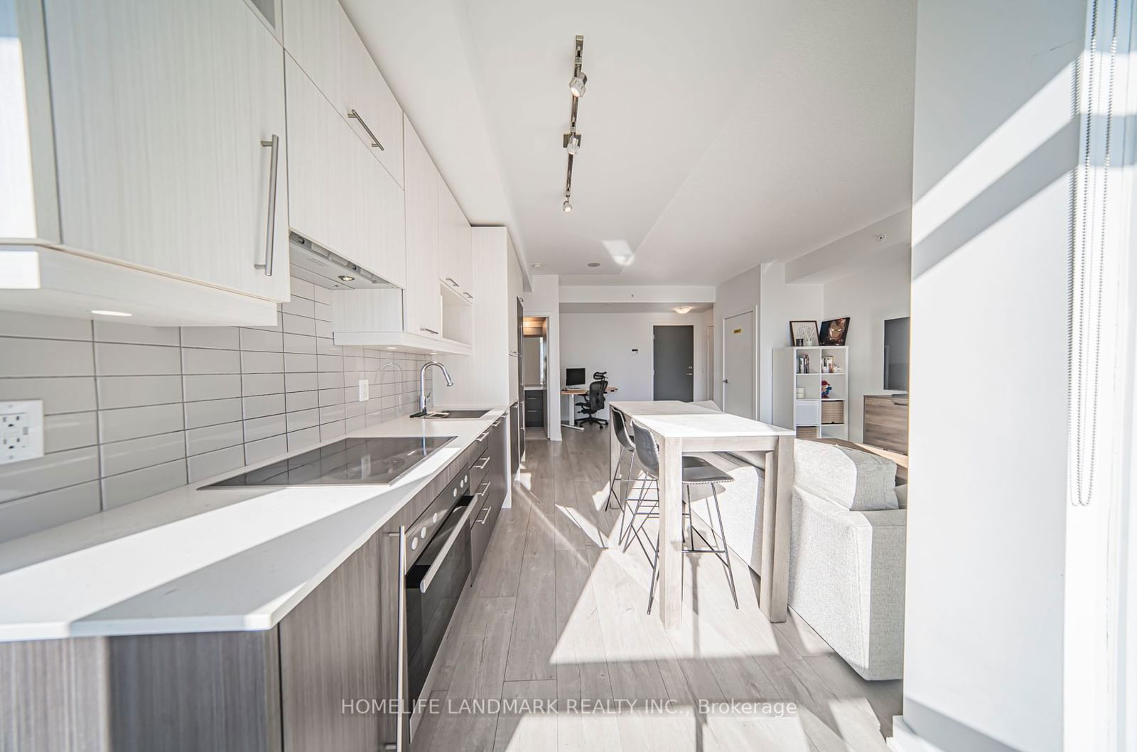 30 Nelson St, unit 3105 for sale