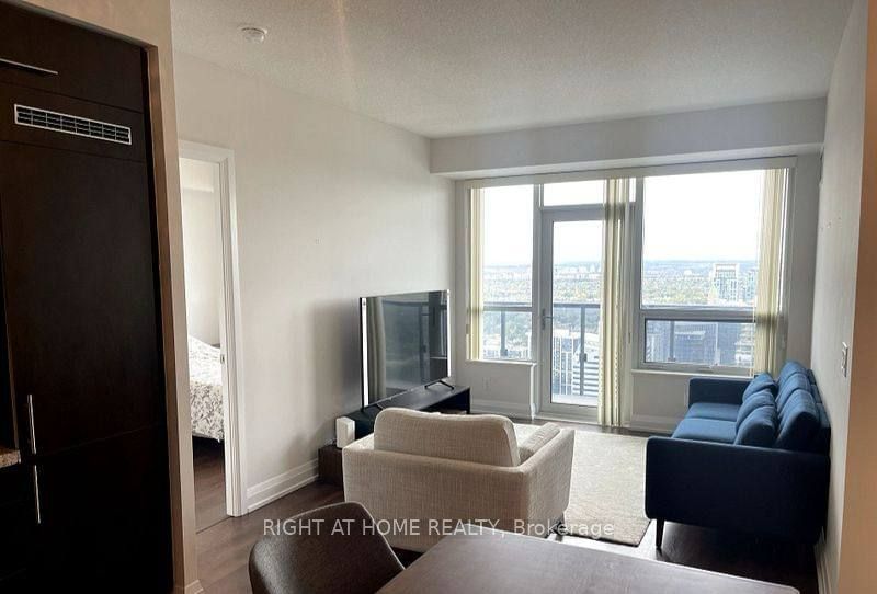 5 Sheppard Ave E, unit 4422 for rent