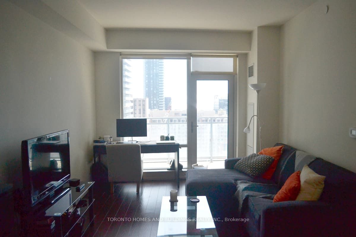 21 Widmer St, unit 1710 for rent