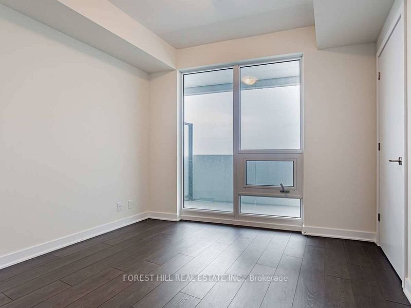 2221 Yonge St, unit 5802 for rent