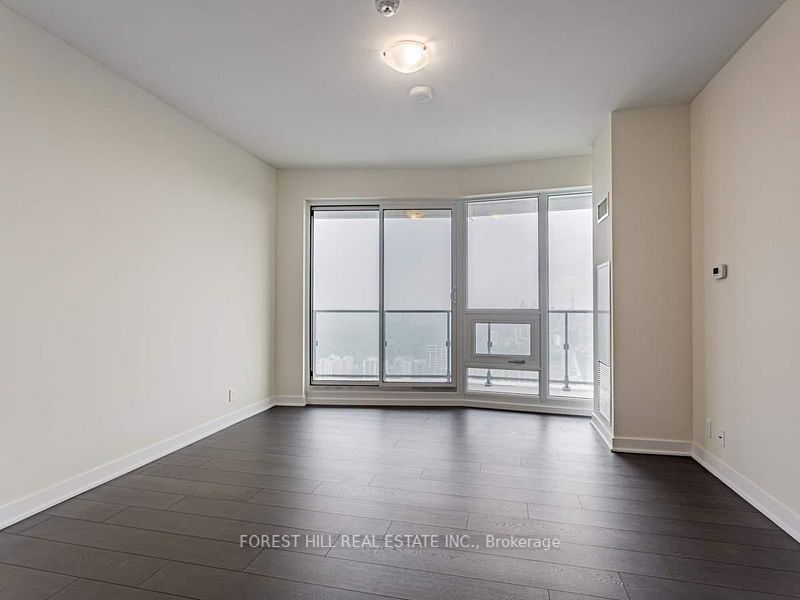 2221 Yonge St, unit 5802 for rent