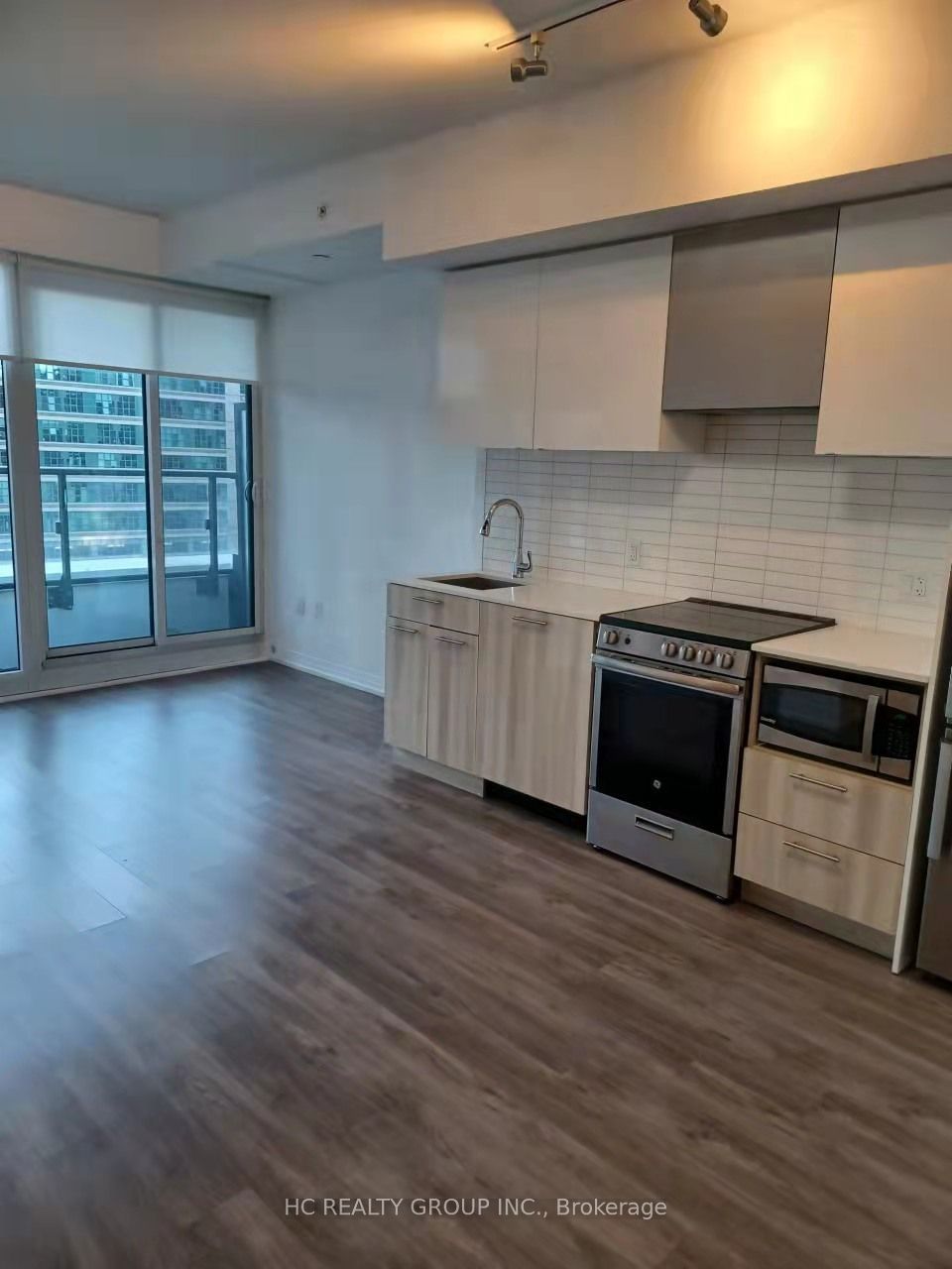 251 JARVIS St, unit 928 for sale