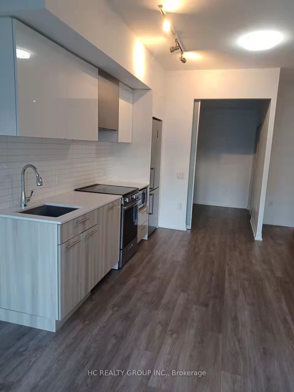 251 JARVIS St, unit 928 for sale