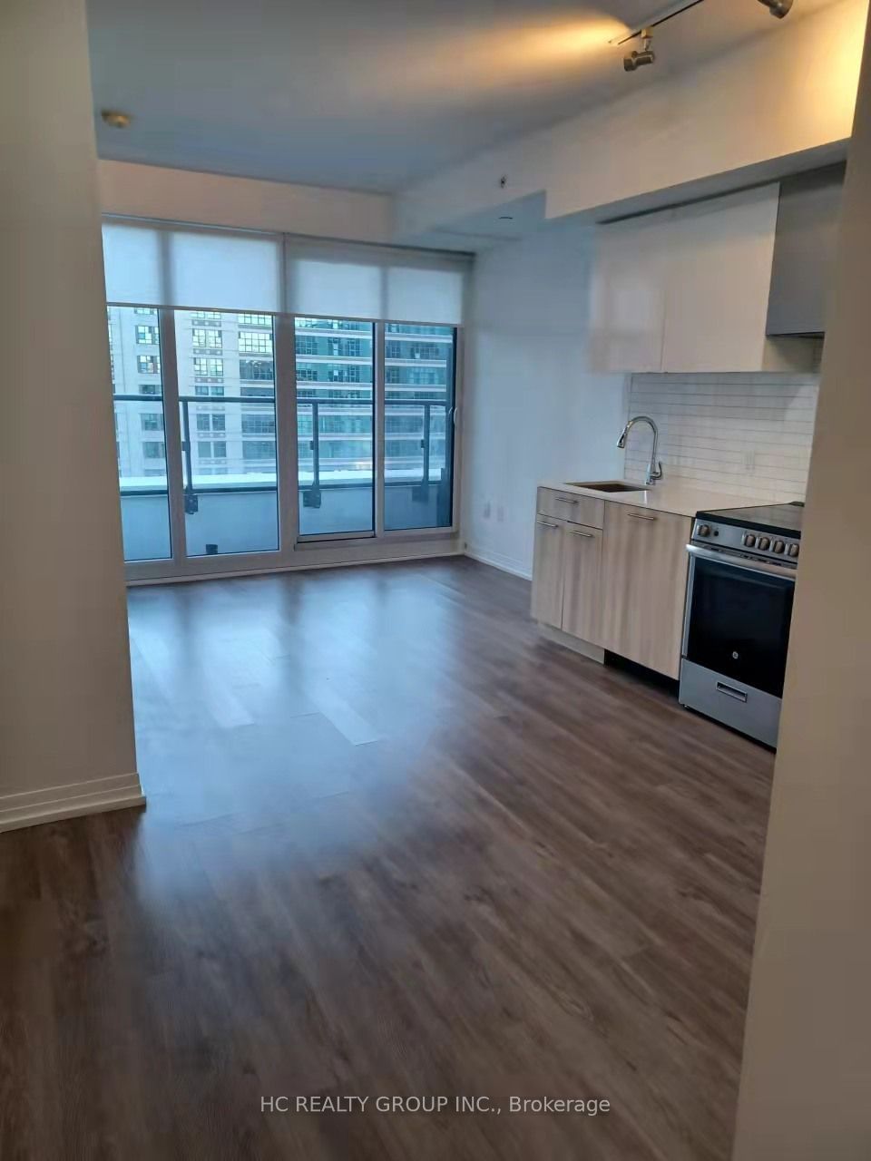 251 JARVIS St, unit 928 for sale