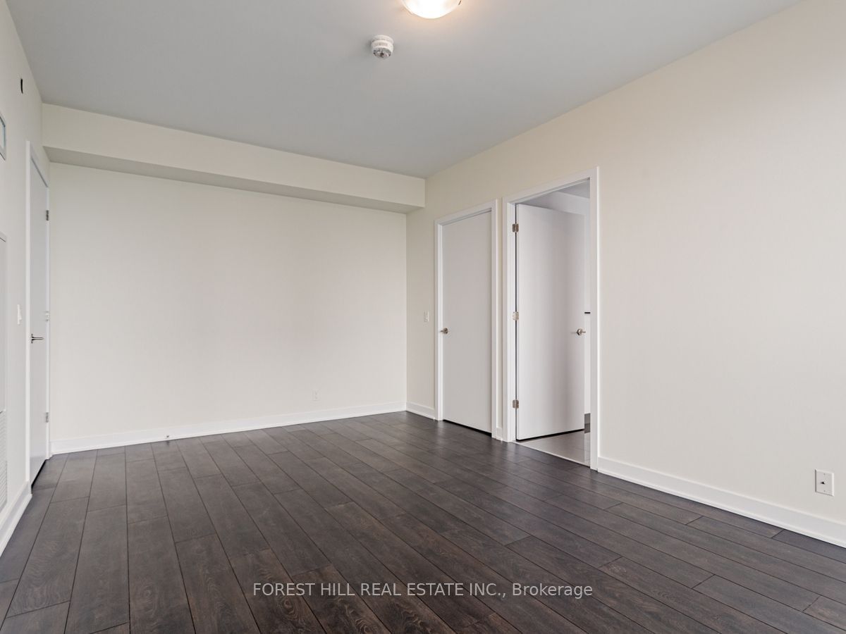 2221 Yonge St, unit 5701 for rent