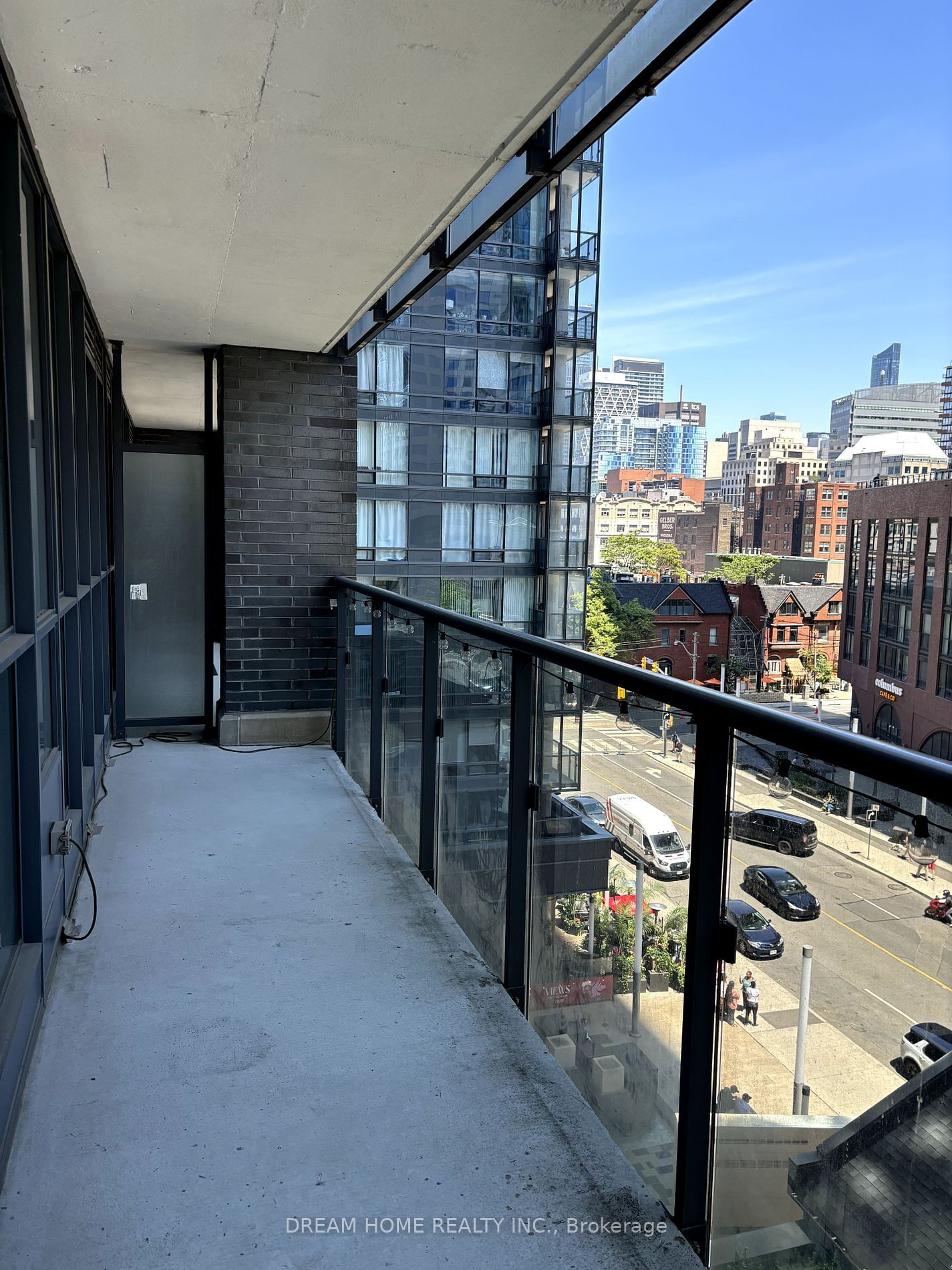 295 Adelaide St W, unit 614 for rent