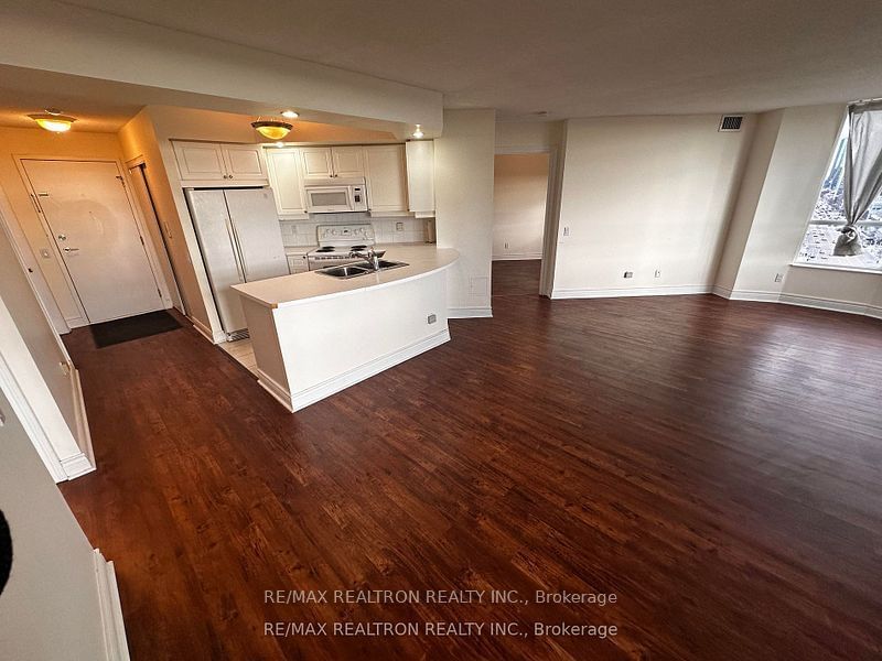 5 Northtown Way, unit 1002 for rent