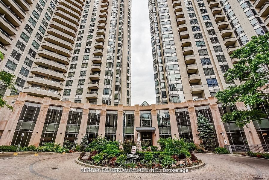 5 Northtown Way, unit 1002 for rent