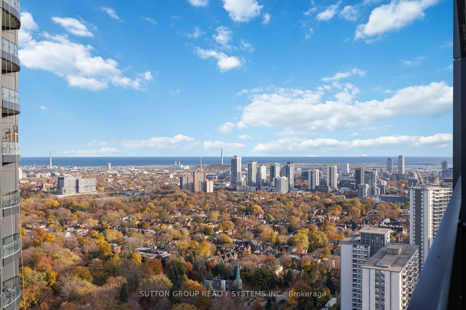 575 Bloor St E, unit 3606 for sale