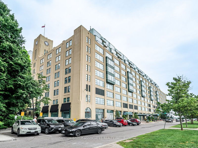 211 QUEENS QUAY WEST, unit 1116 for sale