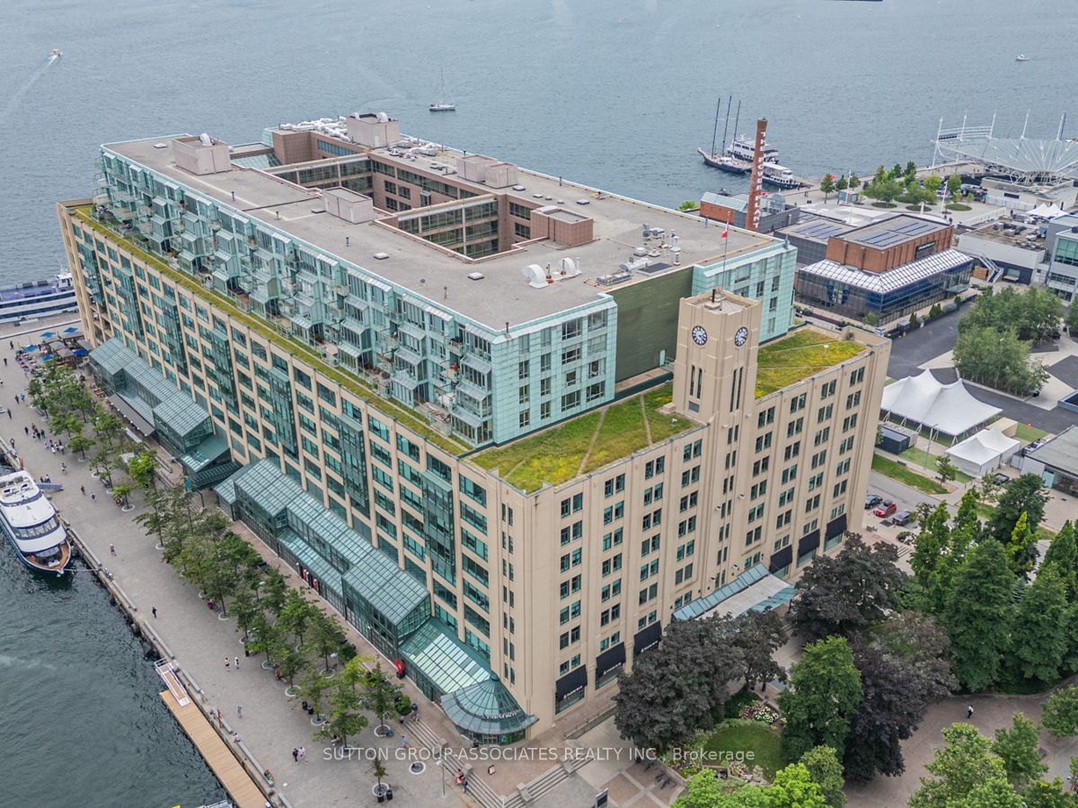 Queens Quay Terminal, Downtown, Toronto