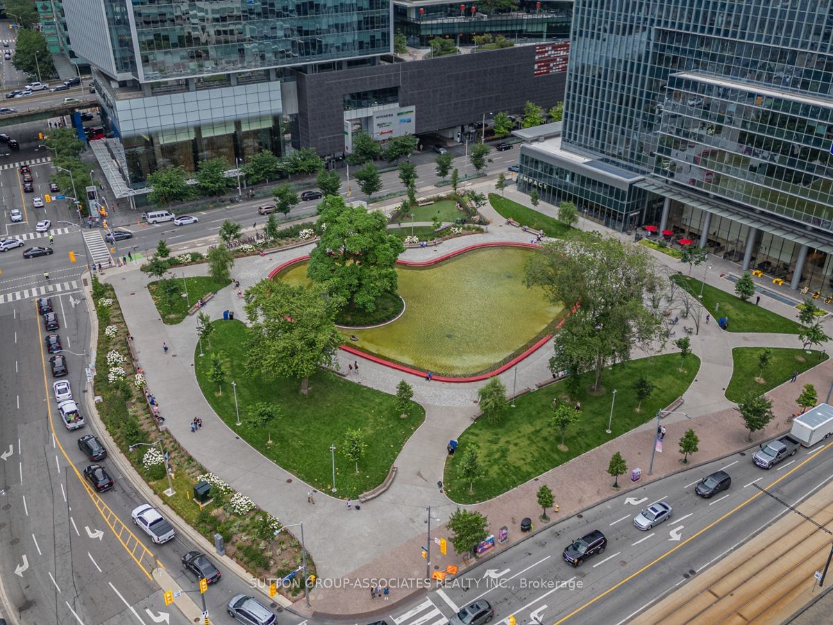 Queens Quay Terminal, Downtown, Toronto