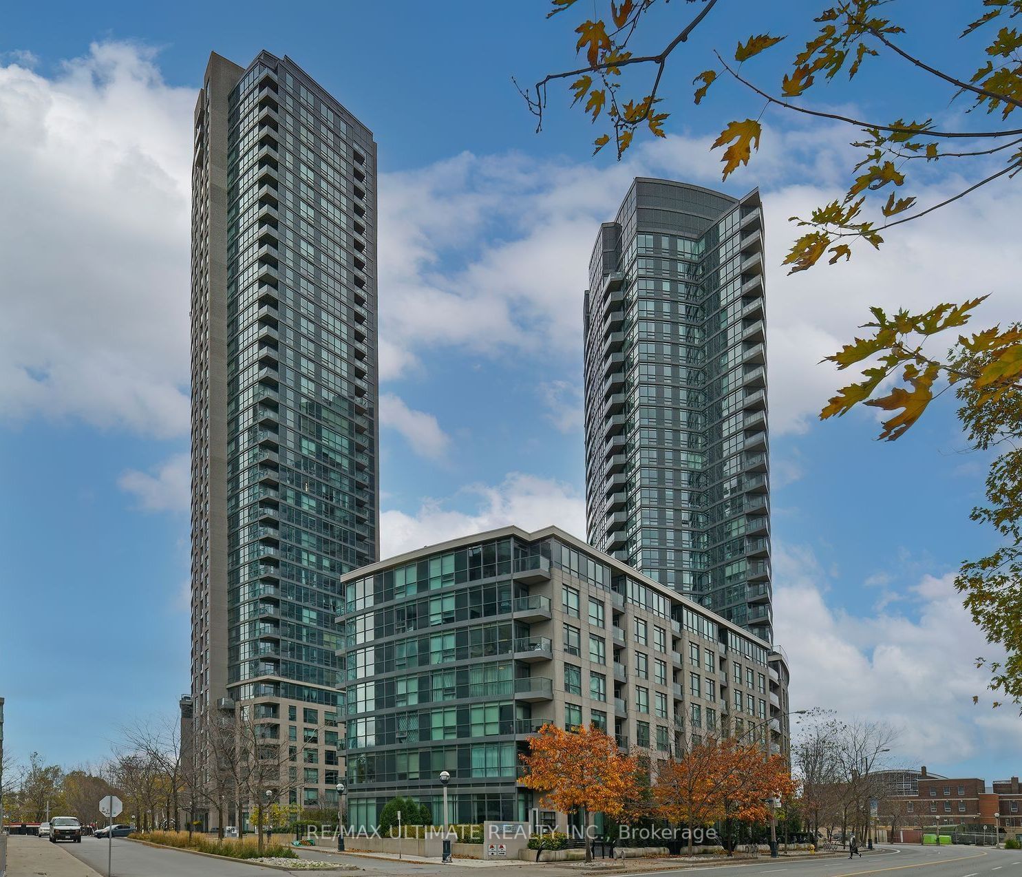 231 Fort York Blvd, unit 824 for sale