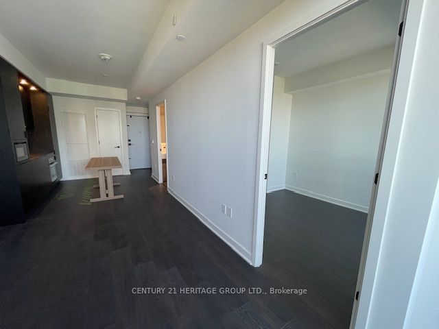 55 Charles St E, unit 3613 for rent