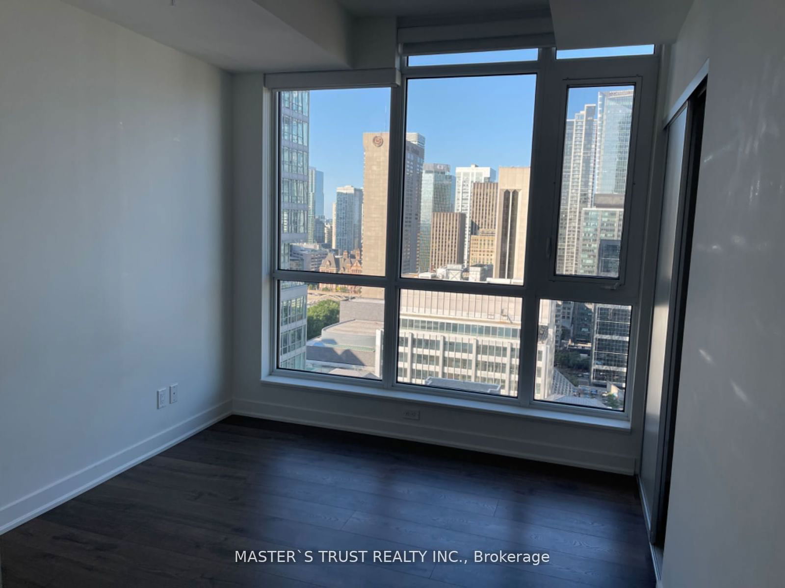 30 Nelson St, unit 2704 for rent