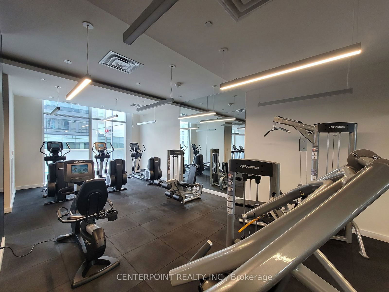 5180 Yonge St, unit 808 for sale