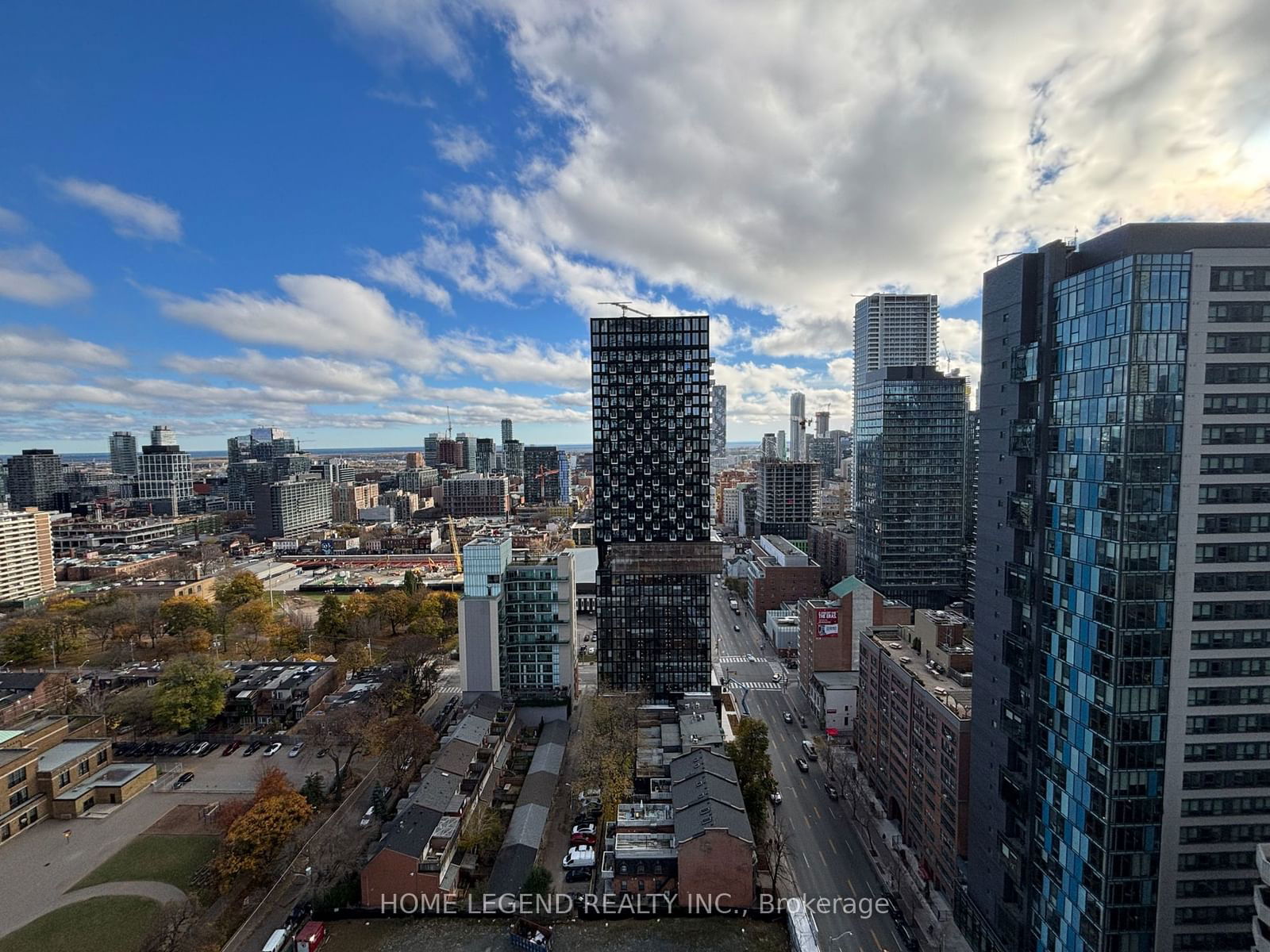 181 Dundas St E, unit 2807 for rent