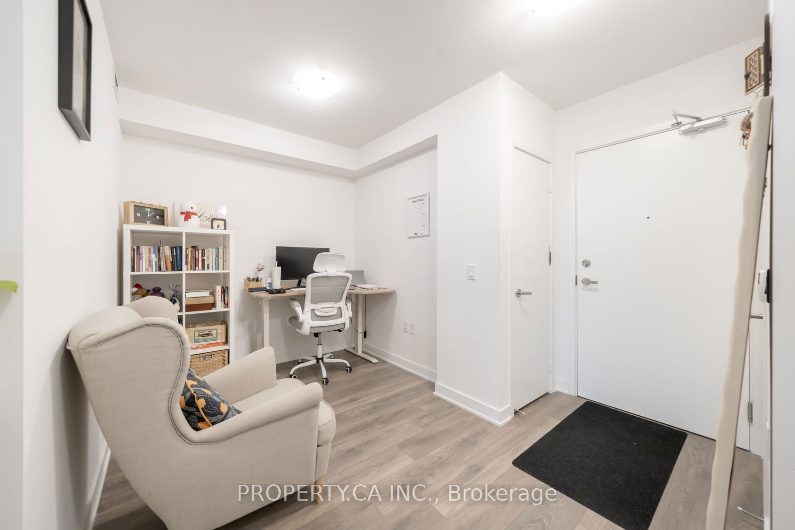 195 Redpath Ave, unit 3505 for rent